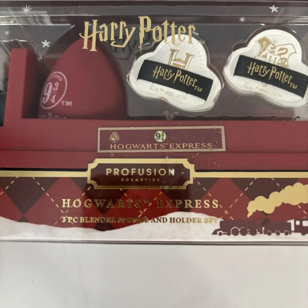Harry Potter x Profusion Hogwarts Express Blender Sponge Setting Spray Lip Oil
